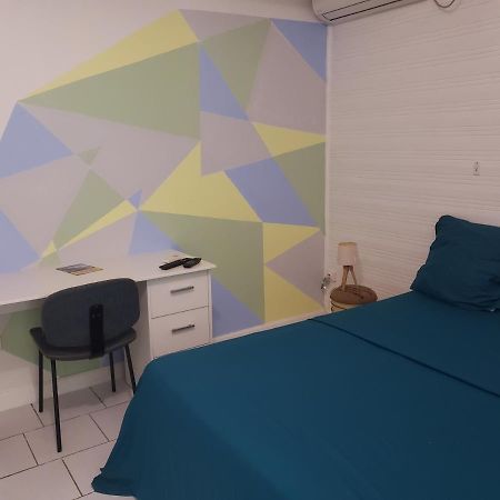Ptit Coin Hibiscus Apartment ปวงต์-นัวร์ ภายนอก รูปภาพ