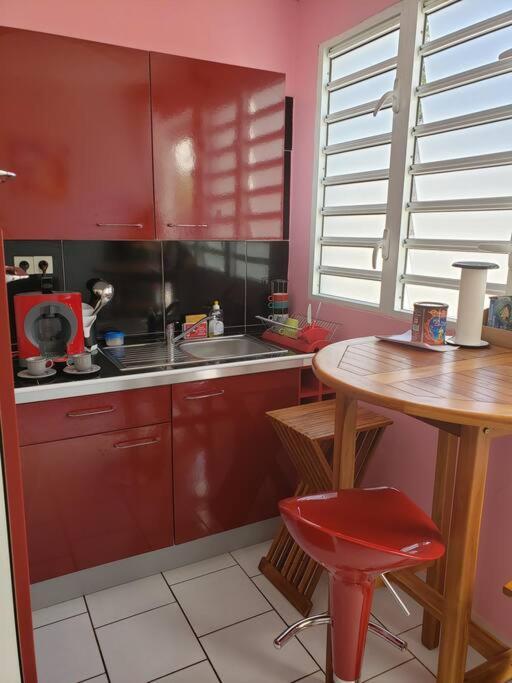Ptit Coin Hibiscus Apartment ปวงต์-นัวร์ ภายนอก รูปภาพ